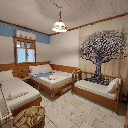 Mavilia Traditional Guesthouse Ligourio Exterior photo