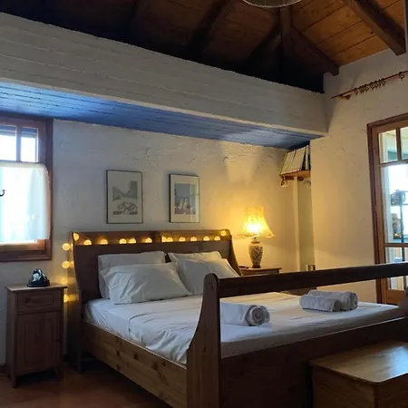 Mavilia Traditional Guesthouse Ligourio Exterior photo