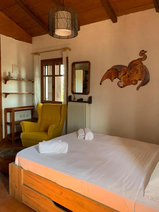 Mavilia Traditional Apartment *